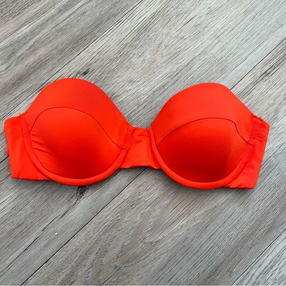 L*Space Vibrant Bikini Top - Picture 1 of 5